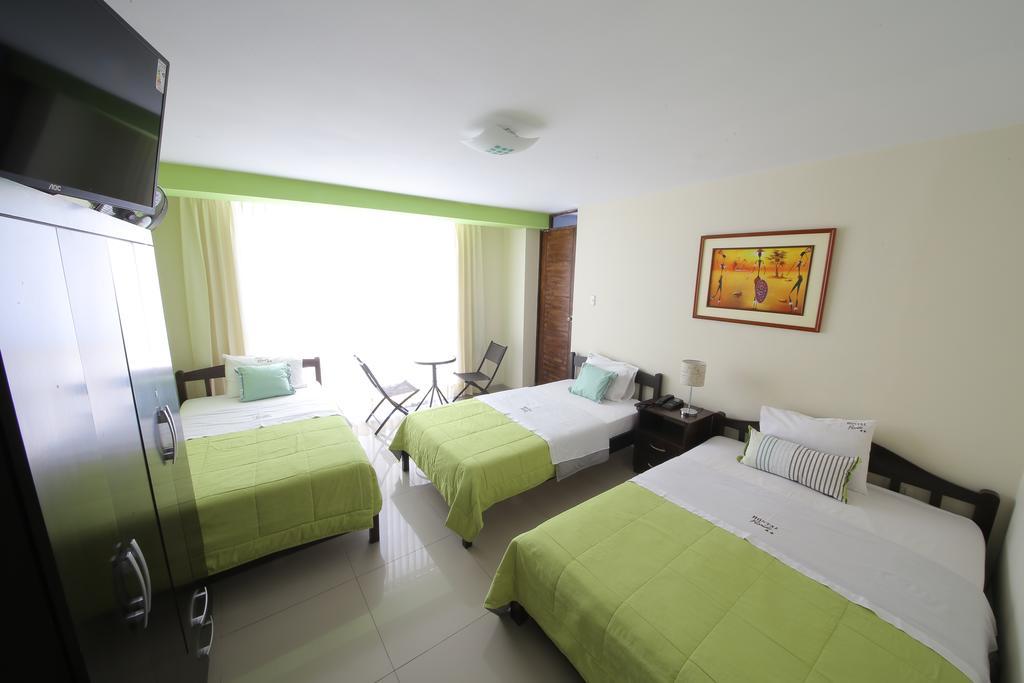 Hostal Florida Chiclayo Szoba fotó