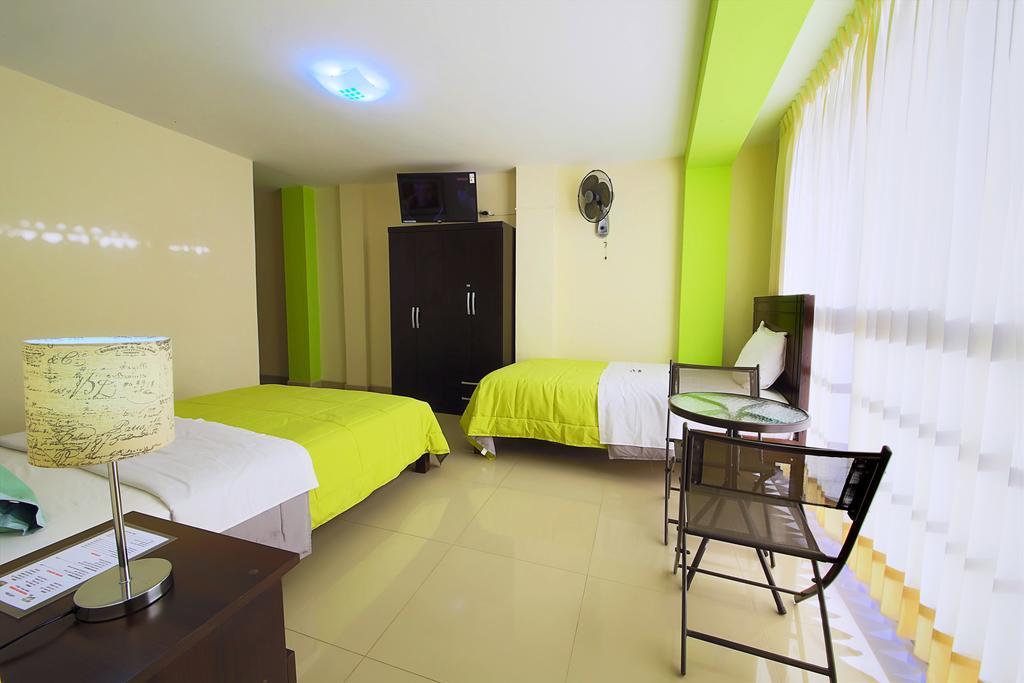 Hostal Florida Chiclayo Kültér fotó