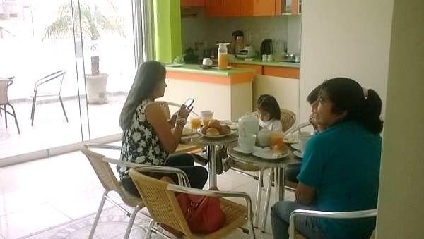 Hostal Florida Chiclayo Kültér fotó